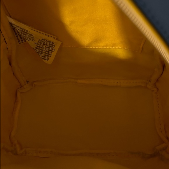 NWT Mini Backpack. Rare Beatles Yellow Submarine - Picture 2 of 4